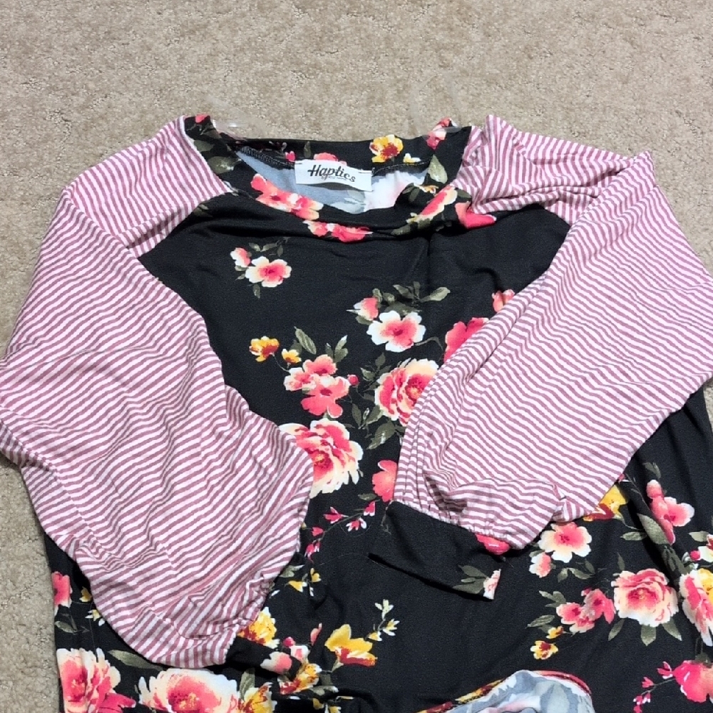 Hapbee Black Floral and Pink Striped Women's Blouse